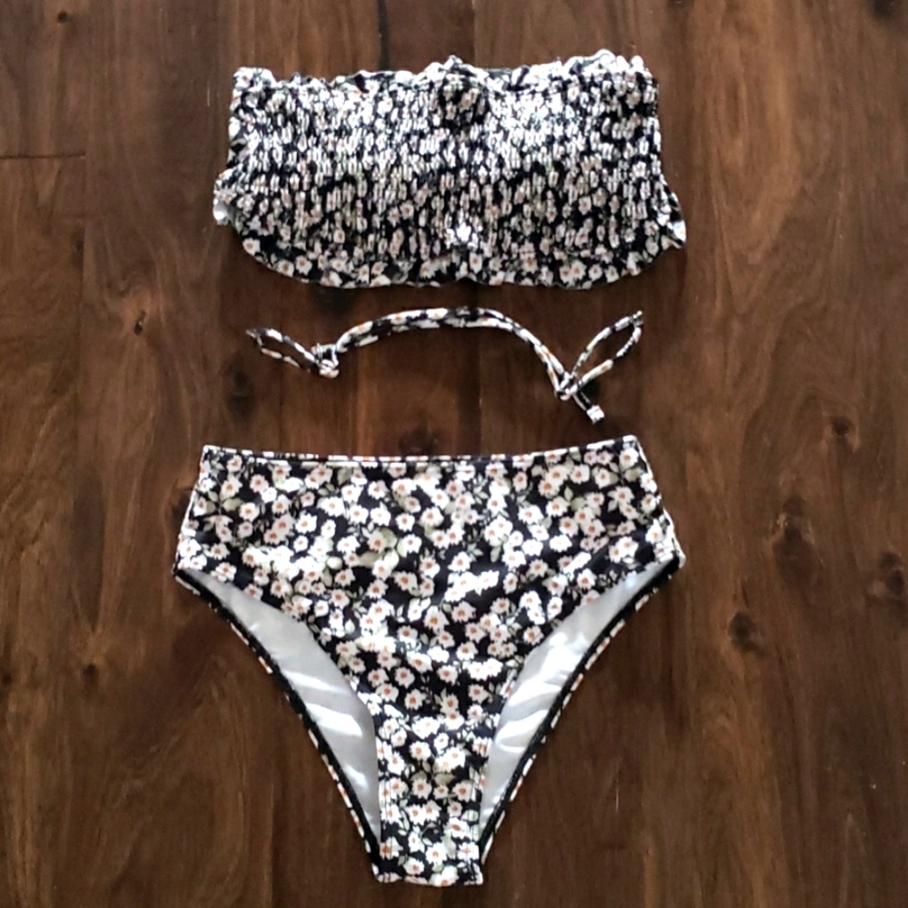 Romwe Bandeau Black Floral High-Waisted Bikini Set Size Medium